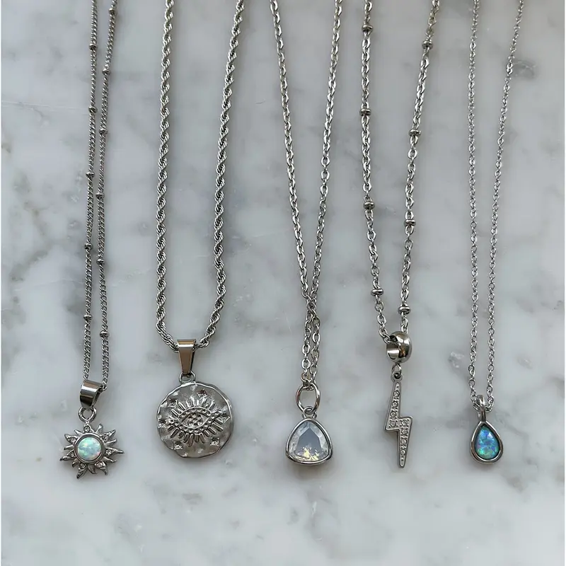 Thunderbolt Necklace 5