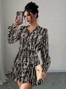 Women's All Over Print Lantern Sleeve Ruffle Hem Romper, Elegant Fashion Casual Stand Collar Romper for Daily Outdoor Wear, Women Clothing for Spring Fall