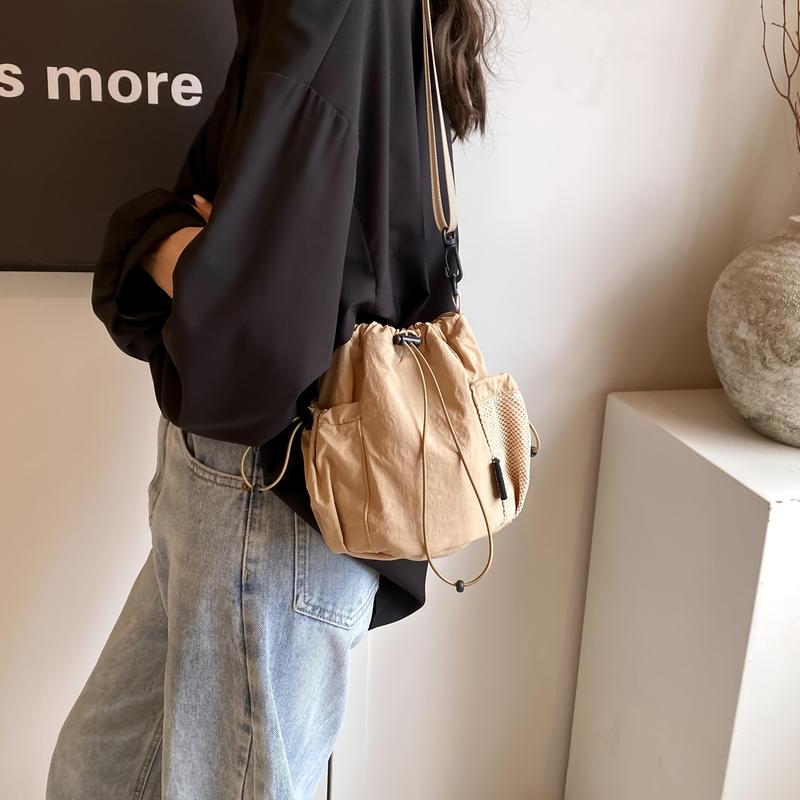 Fashionable And Casual Lightweight Women'S Drawstring Bucket Bag, Simple And Versatile Casual Single-Shoulder Bag with Multiple Compartments, Small Cloth Bag for Phone And Coins, Suitable for Women'S Daily Use, Shopping, Fitness, Cycling, And Travel. 2