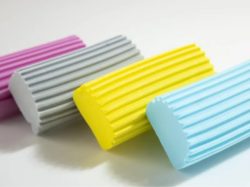 Damp Duster, Multipurpose Dusters for Cleaning - Venetian & Wooden Blind Cleaner, Ridged Dusting Sponge for Vents, Radiator, Skirting Boards, Mirrors - Home Cleaning Products, Yellow 3