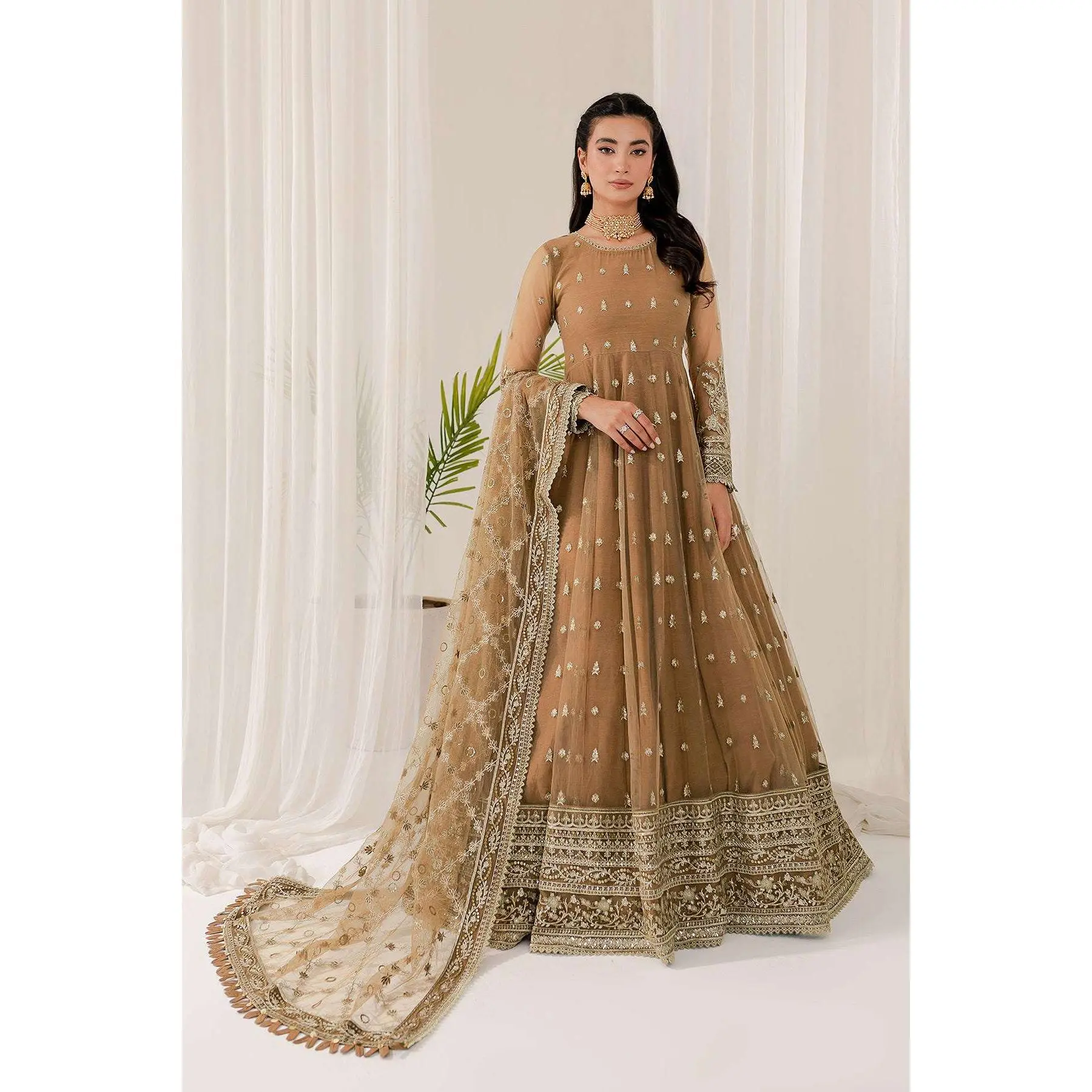 FARASHA | LUMIERE | DELAINE