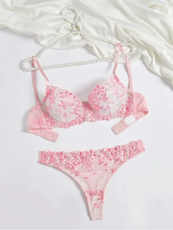 Romantic Pink Underwire Bra & Panty Set – 2-Piece Lingerie for Women 0
