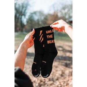 RUNNING SOCKS "UNLEASH THE BEAST" - BLACK