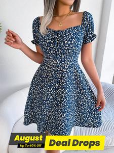 Women's Ditsy Floral Print Puff Sleeve Dress, Summer Clothes, Casual Fitted Chic Frenchy Style Boho Bohemian Short Sleeve Sweetheart Neck Short Dress for Beach Vacation Wedding Guest, Lady Summer Dresses, Womenswear, Casual Trendy Boho