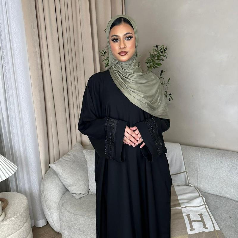 Wafa nida Black Closed Abaya 6