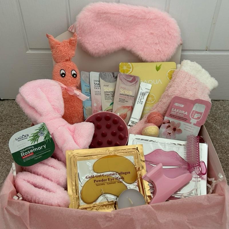 The Ultimate Self Care Gift Set, pamper spa at home, luxury skincare & relaxation essentials, perfect birthday gift, self care gift, girls night in, pamper gift box, beauty and wellness set, includes face masks, scrubs, bath bombs, socks,  Skincare, Lemon 6