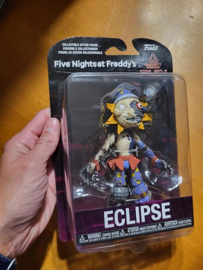Product Introduction of Five Nights at Freddys Security Breach Ruin ECLIPSE Rare Horror Figure Funko New 3