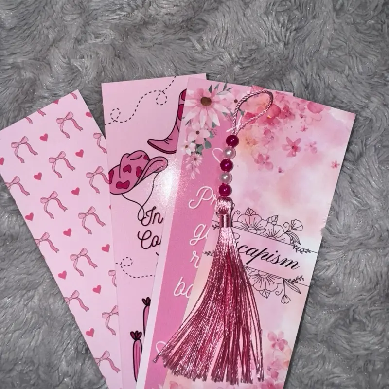 Pink ‘pretty girls read books’ Bookmark 4