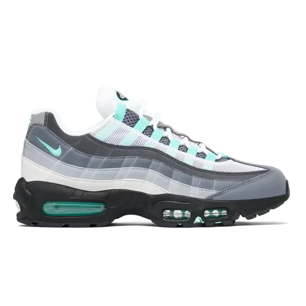 Preowned Brand New NIKE AIR MAX 95 TURQUOISE Closed Runner