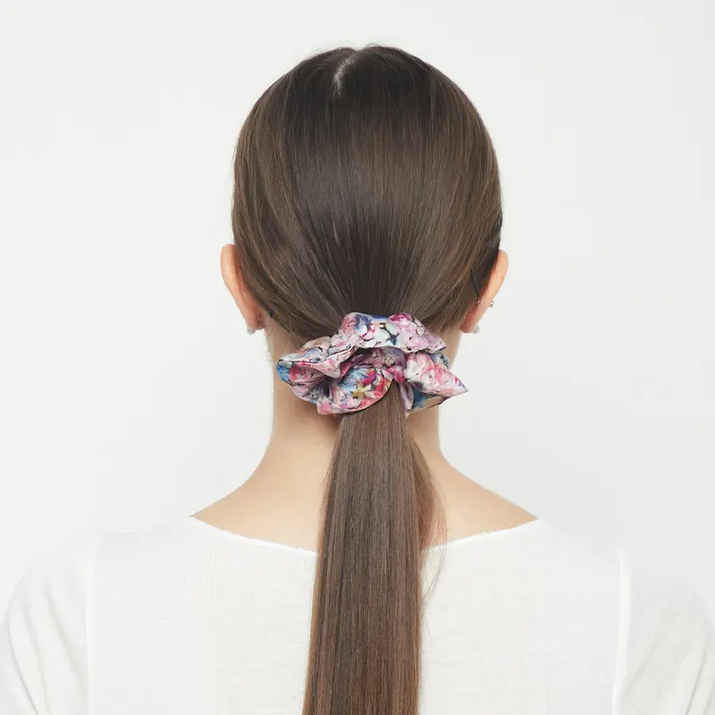 100% Silk Scrunchie ditsy floral 1