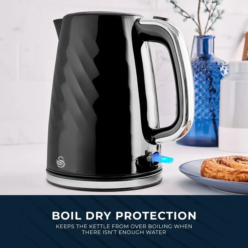 Swan Windsor Black 1.7L 3KW Kettle, 2 Slice Toaster & 800W 20L Digital Microwave Matching Set 3