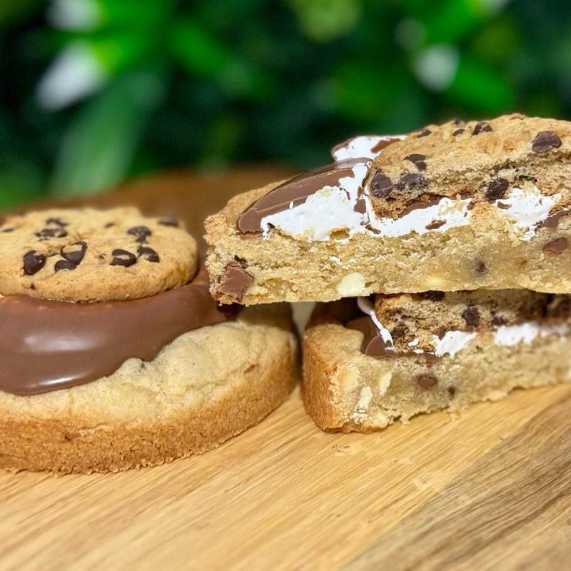 S’mores deep dish cookie 0