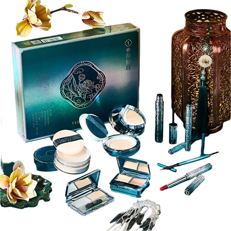 Makeup Set Eight-Piece Air Cushion Lipstick Set – Flawless Coverage for Every Occasion 0