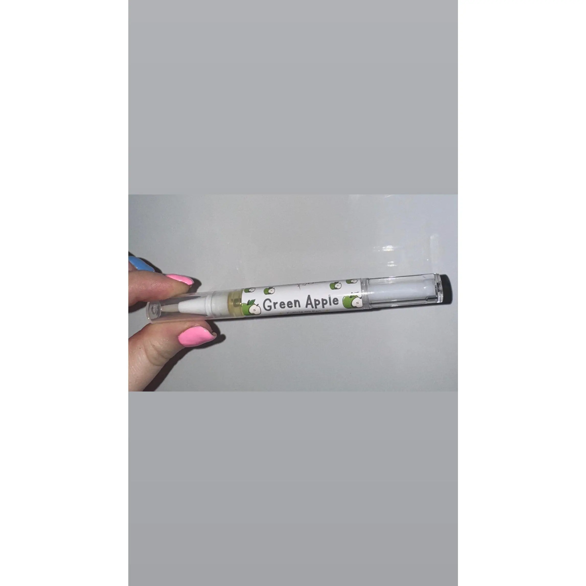 Green Apple Cuticle Oil Pen