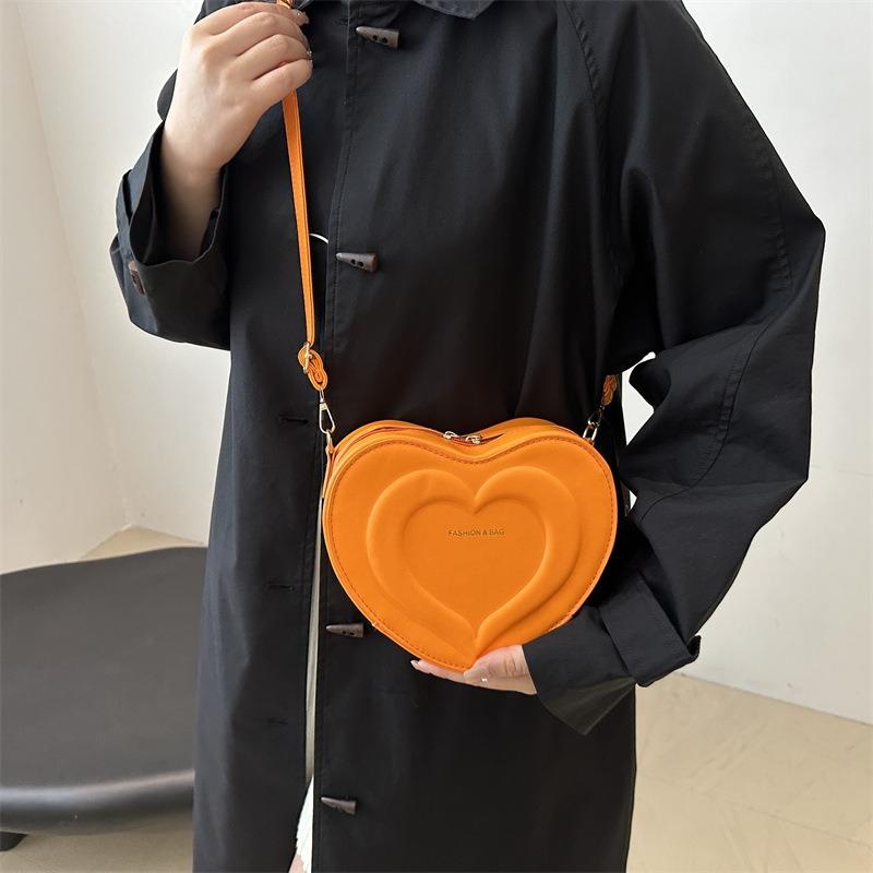 Product Introduction of 2025 New Candy Color Heart Shape Woman's Bags Fashion Korean Style Lady's Shoulder Bags PU Leather Crossbody Bags 7