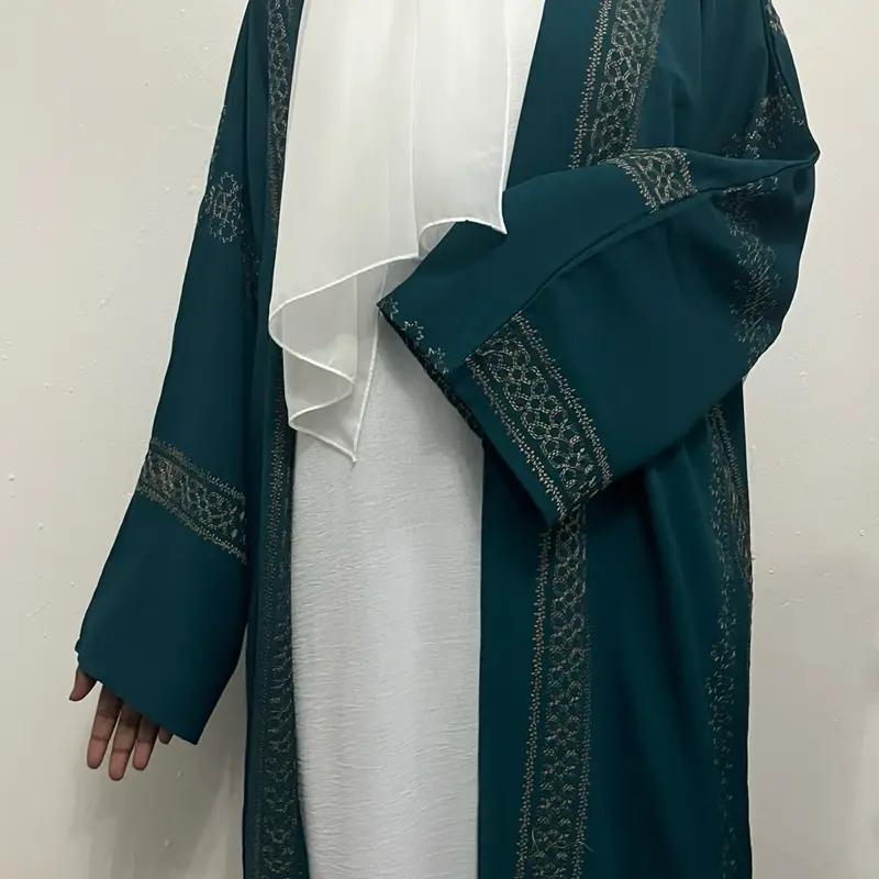 Qamar Abaya