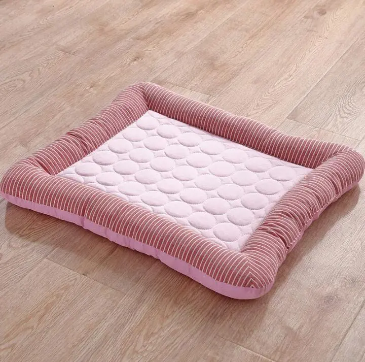 Pet Cooling Pad Bed For Dogs Cats Puppy Kitten Cool Mat Pet Blanket Ice Silk Mat 4