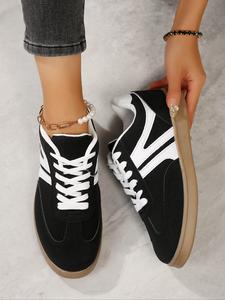 Women's Fashionable Patchwork Lace Up Low Top Sneakers, Casual Comfortable Sports Shoes for Daily Wear, Non-slip & Wear-resistant Shoes for Women