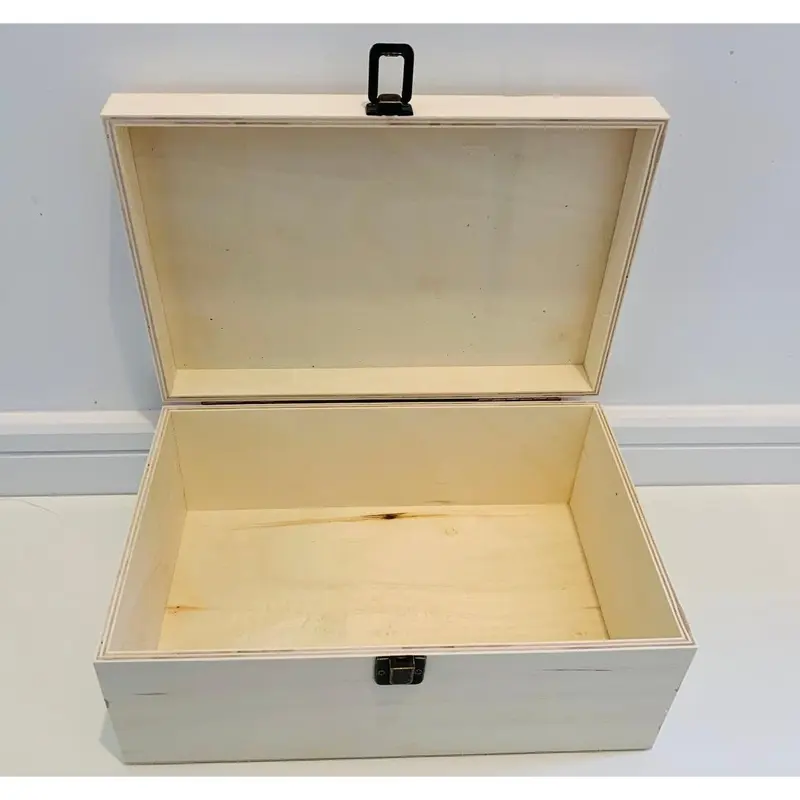 Personalised Baby Keepsake Box with Heart 6
