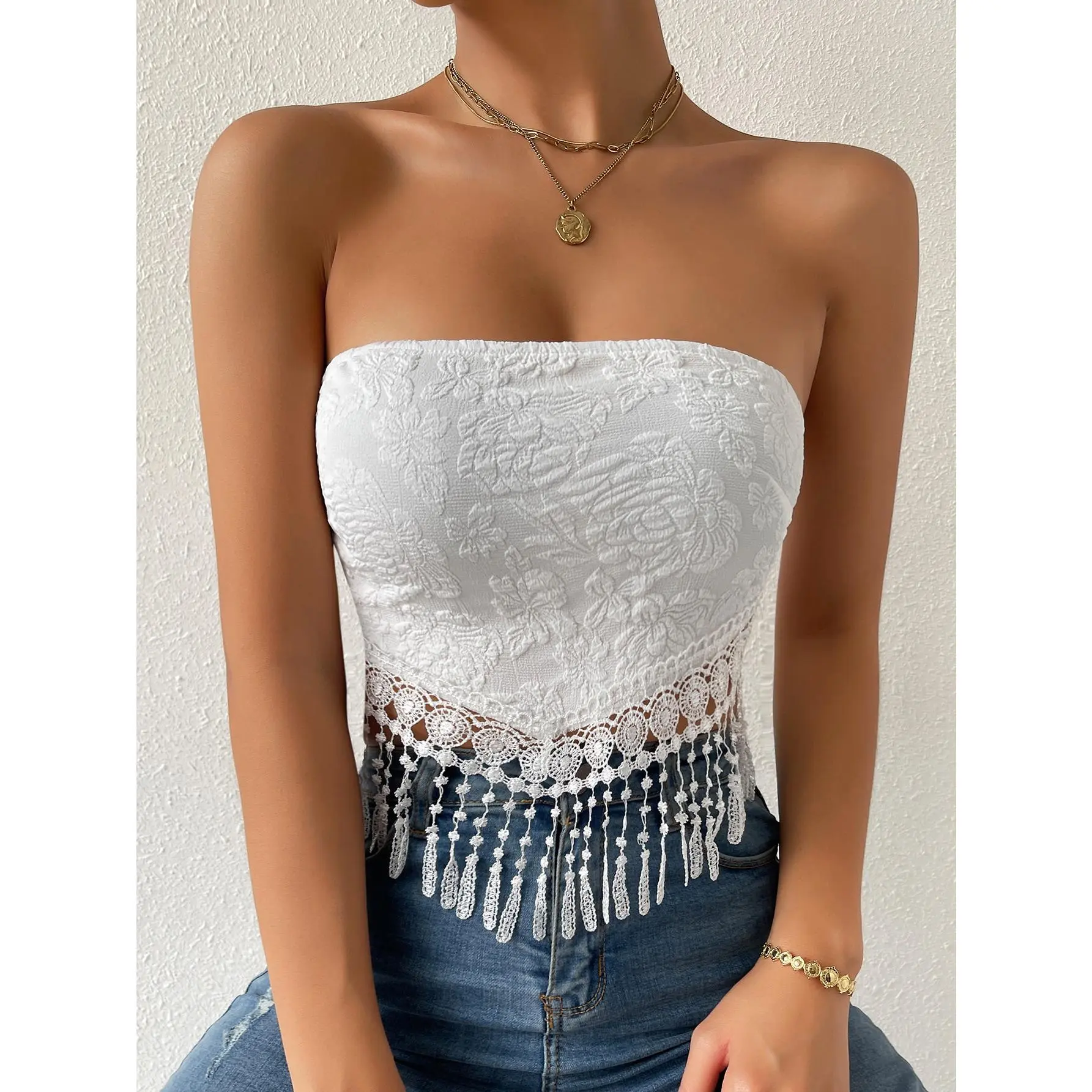 Lace Fringe Tie Back Crop Top For Women is suitable for everyday wear.