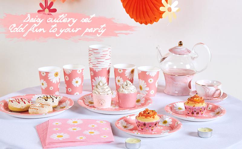 Product Introduction of SUNBEAUTY Little Daisy Party Tableware Set, Pastel Decorations for Baby Showers and Birthdays 1