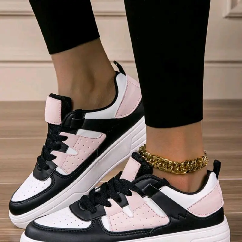 Sporty & Sexy Women's Tennis Shoes, Fashionable Lace-Up Round Toe Low-Top Sneakers 3