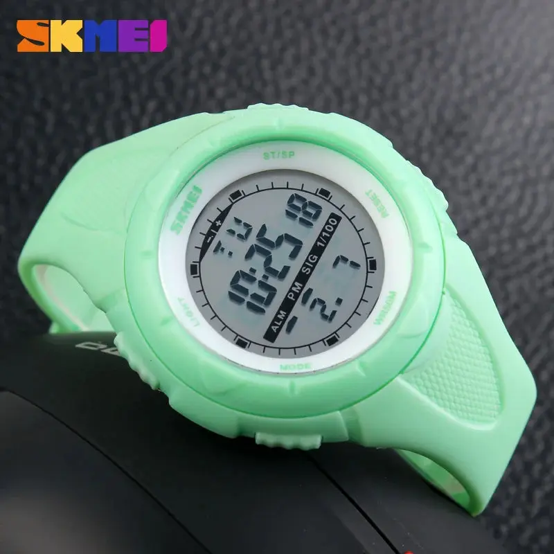 Men’s Digital Military Sports Watch – Waterproof, Shock-Resistant Outdoor Wristwatch with Alarm & Backlight 8