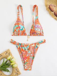 Two-piece Set Women's Ditsy Floral Print Metal Lock Decor Tie Back Swim Top & Swim Bottom Bikini Set, Casual Fashion Chic Backless Swim Top & Swim Bottom Two-piece Swimsuit for Beach Holiday Vacation, Ladies Swimwear for All Seasons
