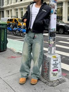 Men's Solid Straight Leg Jeans, Loose Casual Comfy Denim Trousers for Daily Wear, Fashion Men's Bottoms for All Seasons