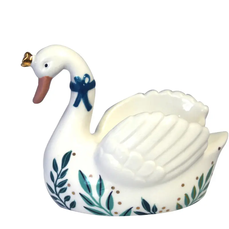Delicate Swan Egg Cup – Unique Ceramic Egg Holder with Gold Crown for Easte 4