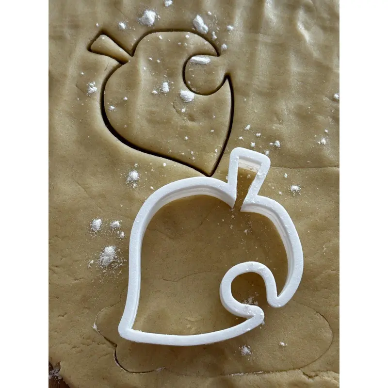 Animal Crossing Leaf Cookie Cutter - Perfect for Icing, Cookies, Fondant 0