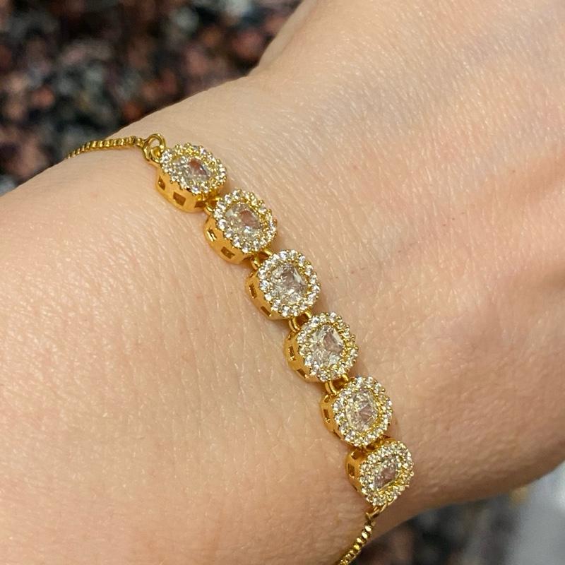 Beautiful Delicate Adjustable Gold Plated Zircon Bracelet. 1