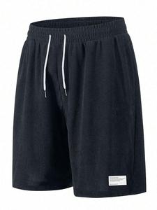 Men's Letter Patched Drawstring Waist Corduroy Shorts, Casual   Pocket Design Shorts for Fall & Winter, Men's Bottoms for Daily Wear