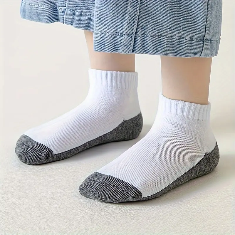 [Breathable Ankle Socks] 5 Pairs Kids' Ankle Socks | Solid & Color Block Designs, Breathable Polyester Blend - Perfect for All Seasons 4