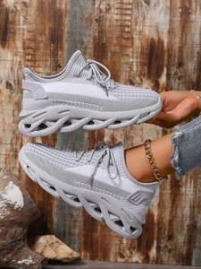 Women's Fashion Lace Up Low Top Blade Soles Sneakers, Casual Breathable Comfortable Sports Running Shoes, All-match Round Toe Chunky Sneakers for Daily Wear