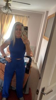 Product Review of Two-piece Set Women's Solid Textured Co-ord Set, Casual Round Neck Crop Tank Top & Wide Leg High Waist Pants Set, Ladies Summer Clothes for Daily Wear from A**a J**e C**9 0