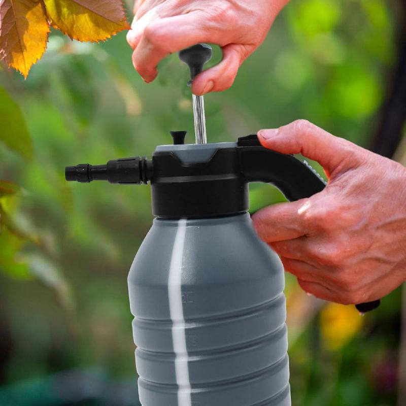2pcs 2L Pressure Sprayer Car Wash Spray Bottle Hand Pump Water Plant Chemical 3