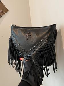 2025 Vintage Cross Studded Purses Crossbody Bags for Women, Unique Bags, Shoulder Bag, Everyday Bags, Street Style Tassel Decor Trendy Crossbody Bag Purse, Chic Crossbody Bag for Daily, Work Use, fashionable bohemian bag