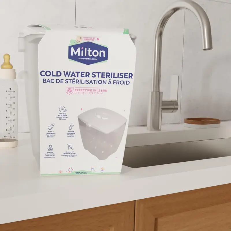 Milton Cold Water Steriliser (White), Packaging may vary 7