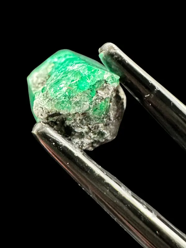 natural emerald crystal, raw emerald, Colombian emerald, green emerald crystal, rough emerald, emerald collector gift, crystal gift 5