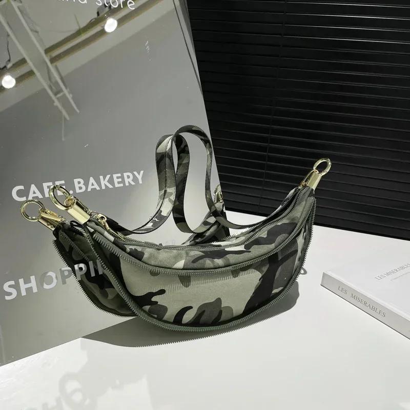 Motorcycle Style Y2K Spicy Girl Crossbody Bags New Zipper PU Shiny Banana Shoulder Bag Fashionable Trend Personalized Chest Bag 6