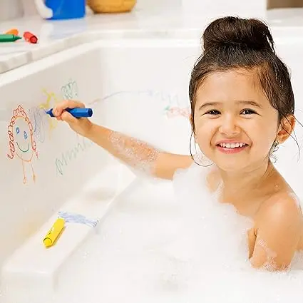 Munchkin Bath Crayons | Colourful Bath Toy Mess-Free Shower Toys | Draws on Tiles & Porcelain | Washable Baby Bath Toy - Set of 5 Crayons 3