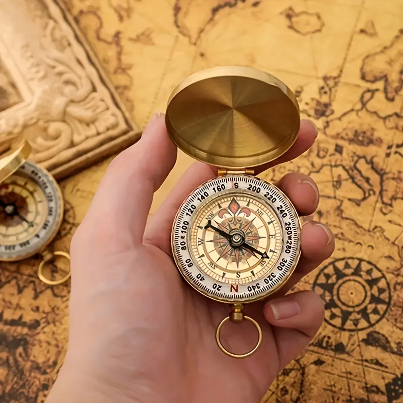 1pc Pocket Luminous Compass - Durable Portable Brass Compass Navigation Tool for Camping, Hiking & Outdoor Adventures Survival Emergency Tool 5