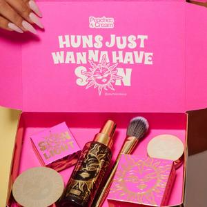 The Sundle Makeup Bundle by Peaches and Cream