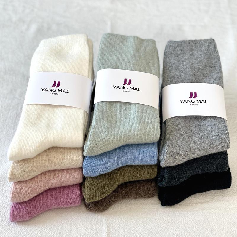 CASHMERE WOOL SOCKS 1