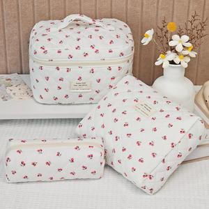 Floral Pattern Makeup Bag Set, 3 Counts/set Makeup Container Set, Large Capacity Travel Cosmetic Storage Bag, Zipper Makeup Organizer Pouch, Versatile Storage Bag for Travel, Gym, Office, Home