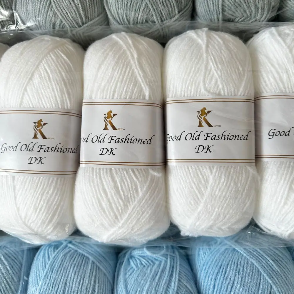 Good Old Fashioned DK Yarn 100g - White 39