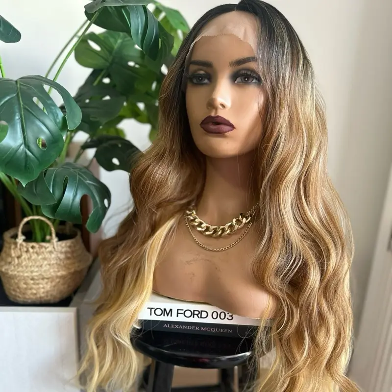 Heat -resistant synthetic blend wig , with lace frontal
