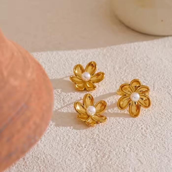 Devi Flower Gold Plated Earrings and Ring Set for Women and Girls Gift 4