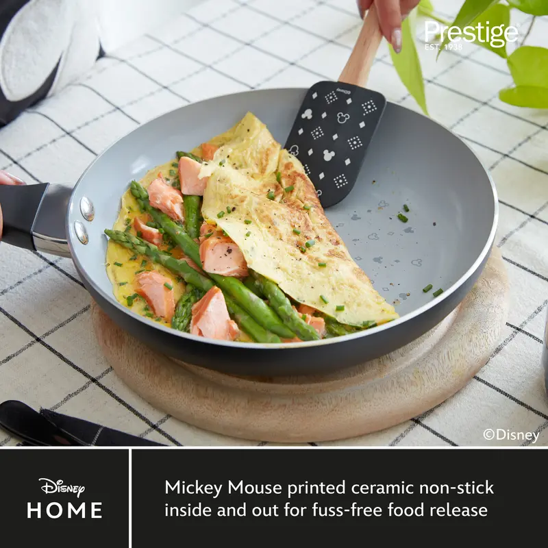 Disney Monochrome Mickey Mouse Cookware Set - 5 Pieces & FREE Apron 1